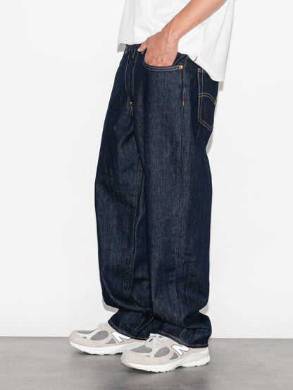 568™ ルーズストレート ダークインディゴ WELCOME TO THE GAME