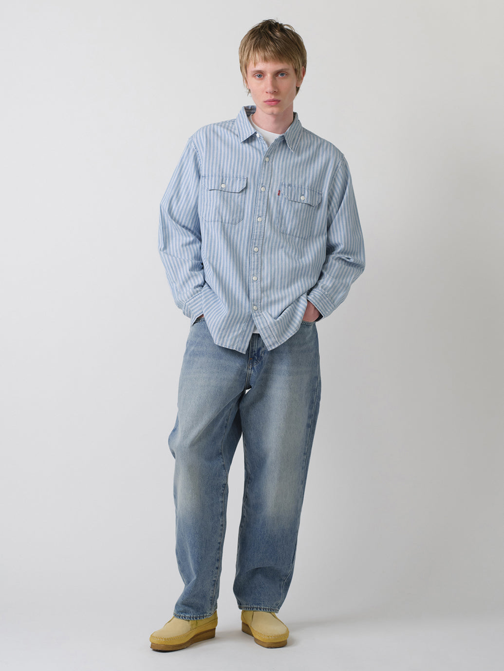 568™ ジーンズ ルーズストレート ミディアムインディゴ