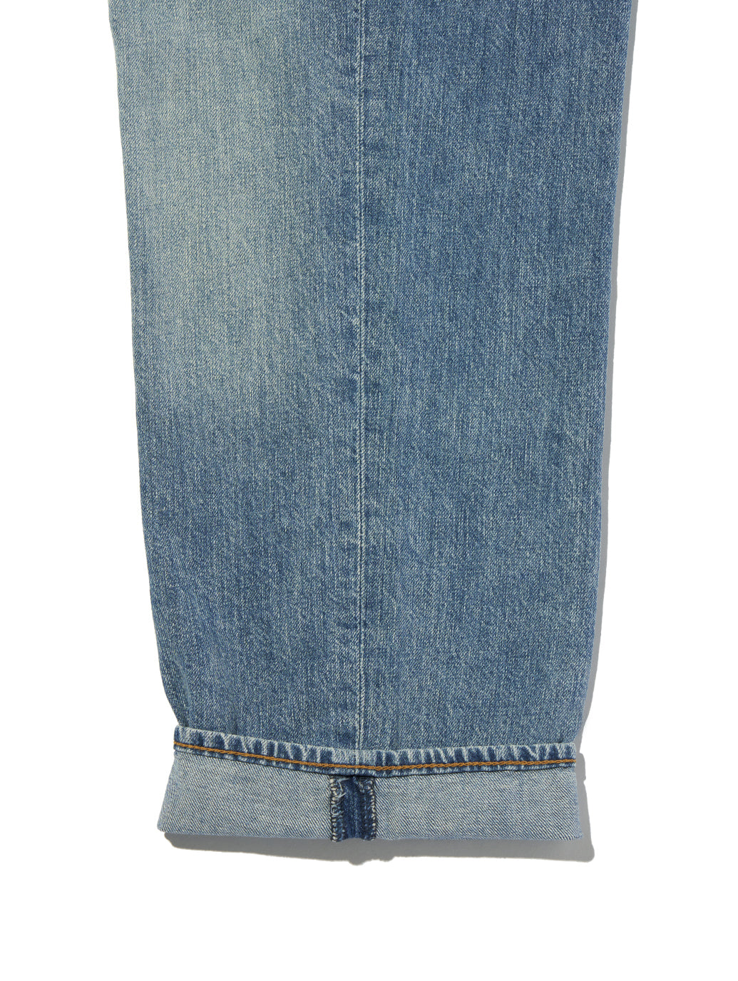 568™ ルーズストレート ジーンズ ミディアムインディゴ