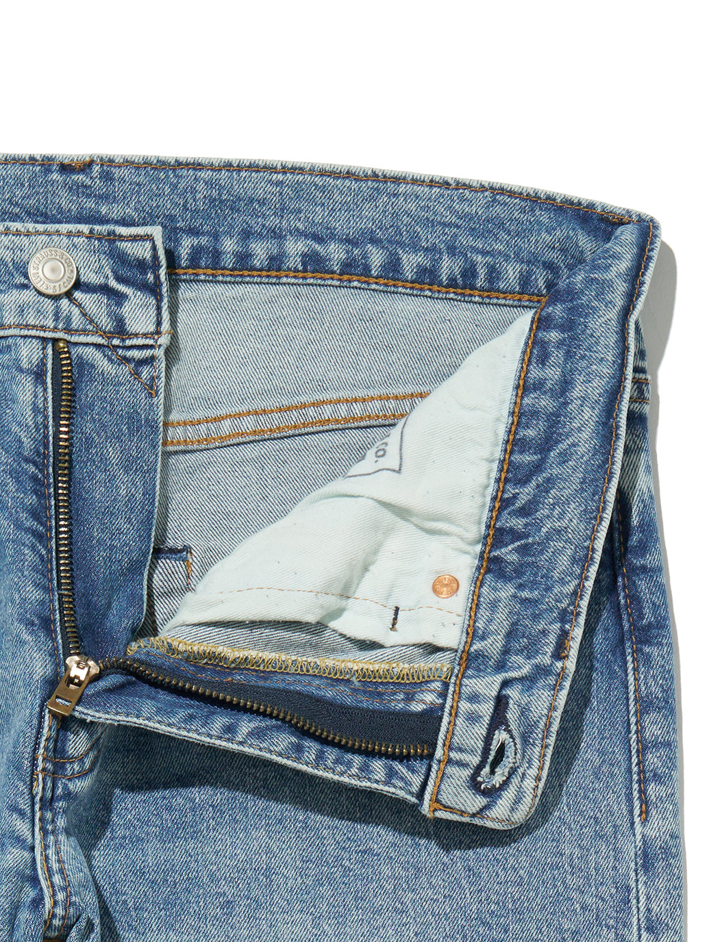 502™ テーパードジーンズ ライトインディゴ IN PLAIN VIEW