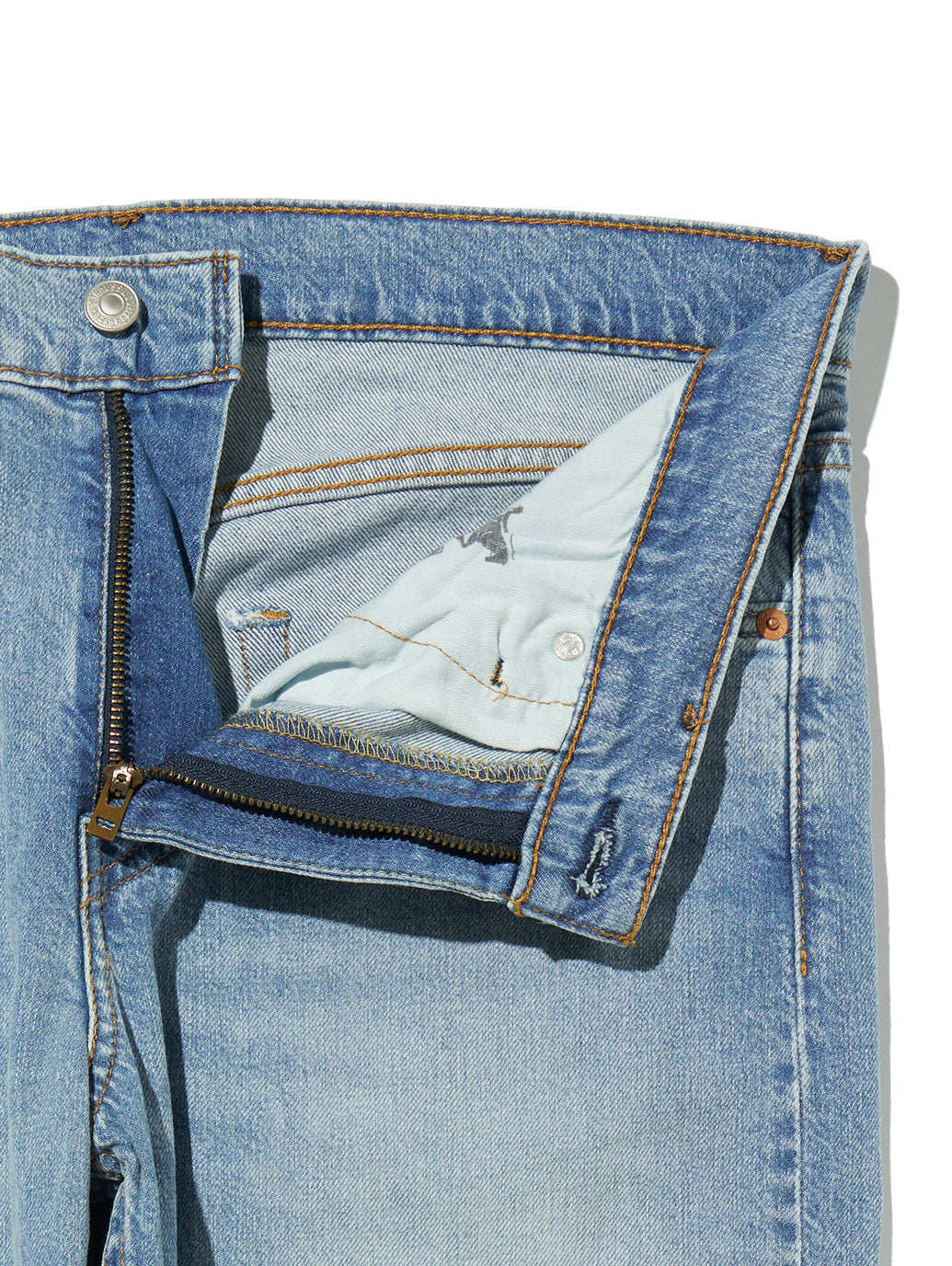 502™ テーパードフィット ジーンズ ライトインディゴ 