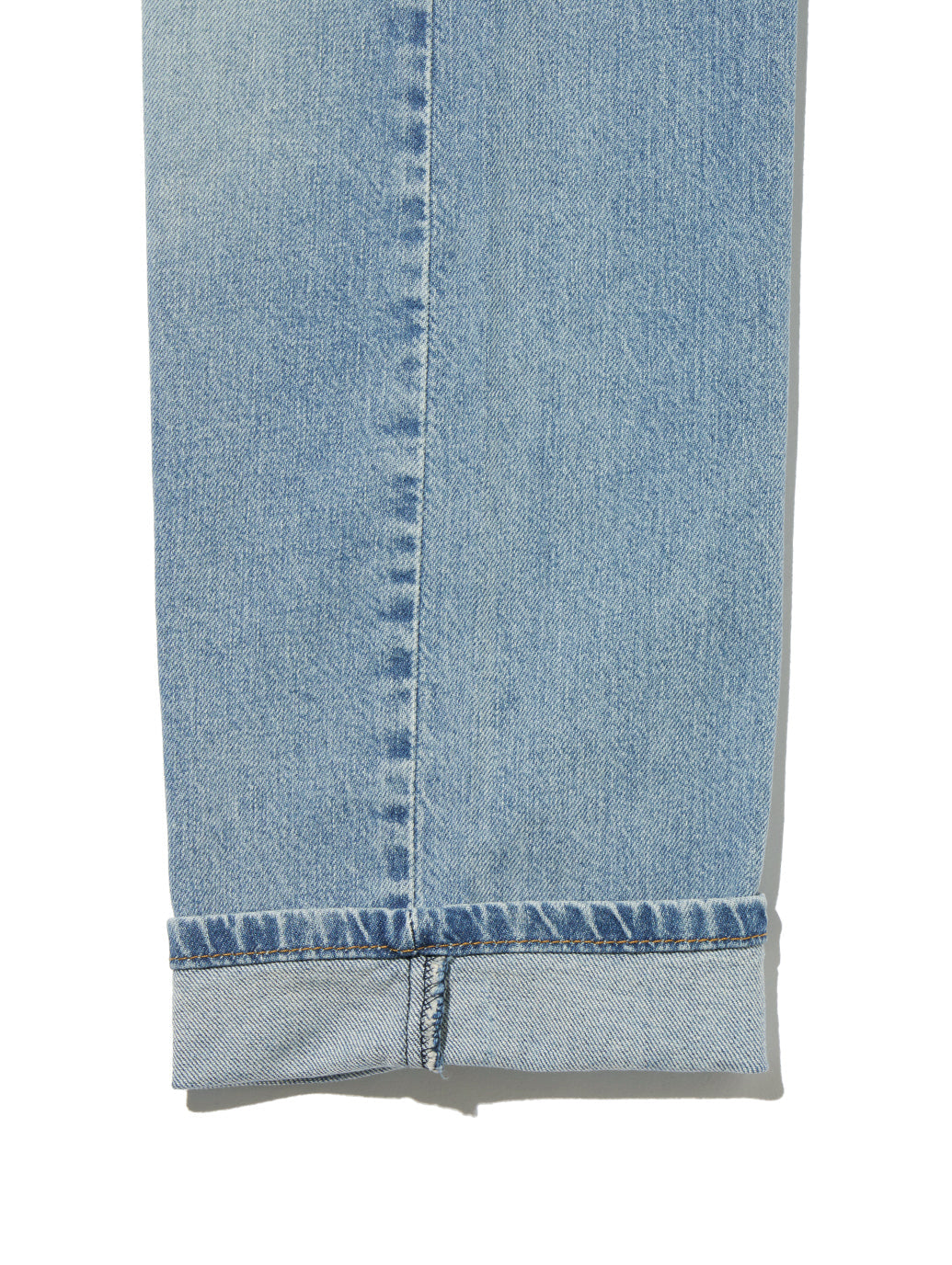 502™ テーパードフィット ジーンズ ライトインディゴ 