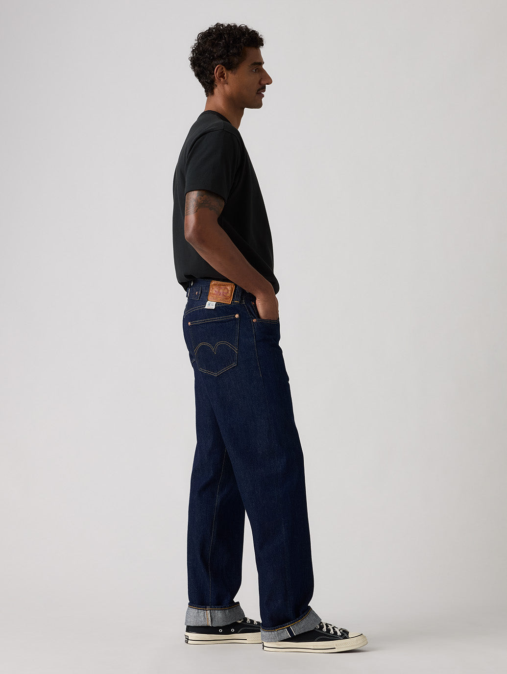 LEVI'S® VINTAGE CLOTHING 1933 501® ORIGINAL ジーンズ ダークインディゴ