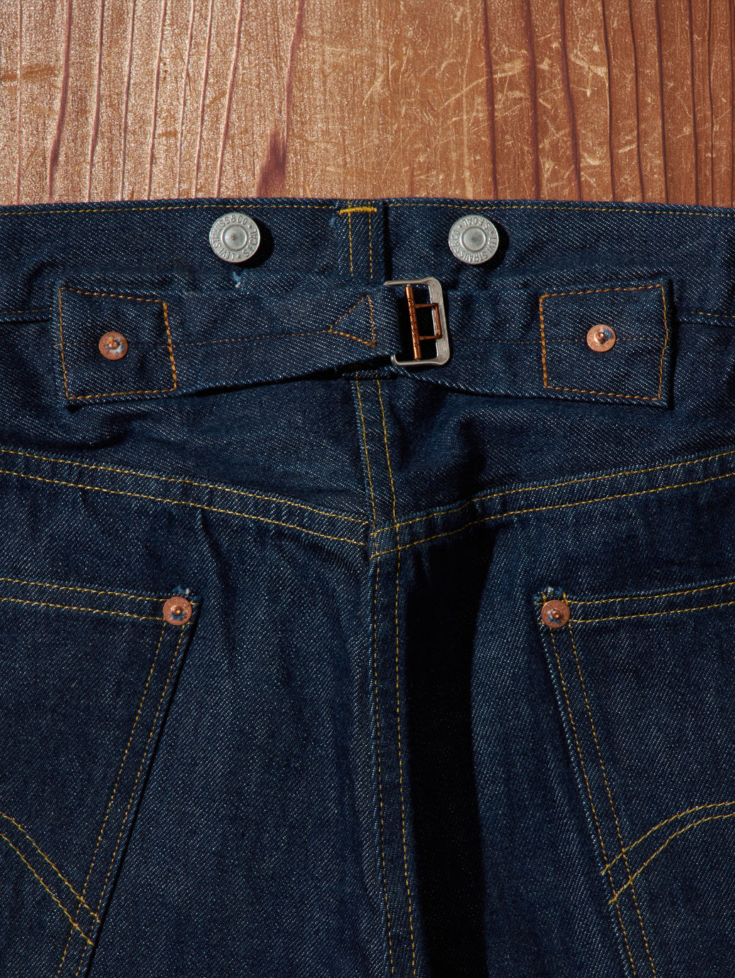 LEVI'S® VINTAGE CLOTHING 1933 501® ORIGINAL ジーンズ ダークインディゴ