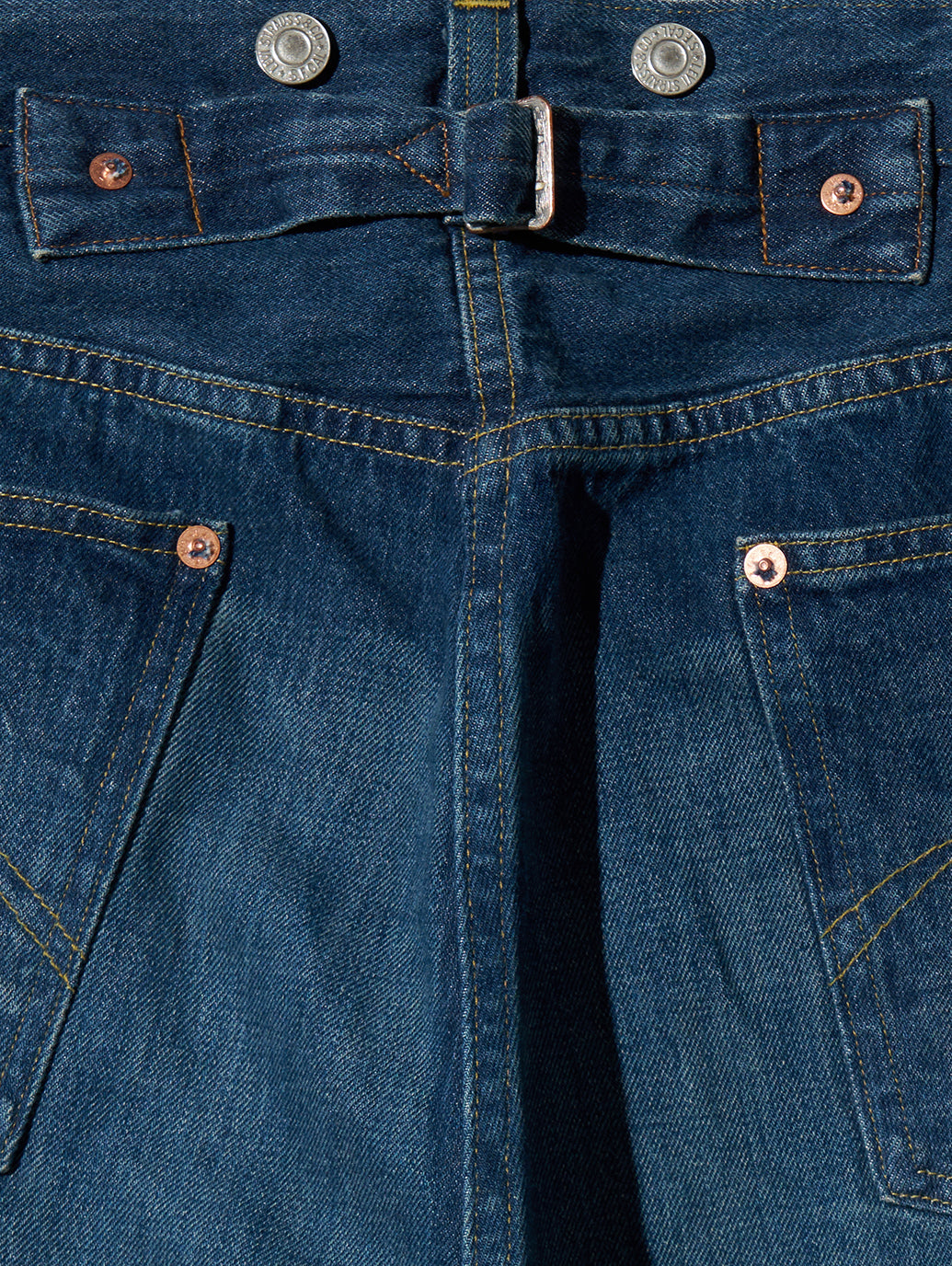 LEVI'S® VINTAGE CLOTHING 1933 501® ORIGINAL ジーンズ ミディアムインディゴ