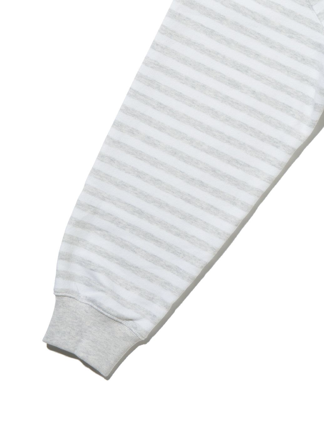 グラフィック クルーネックスウェットシャツ