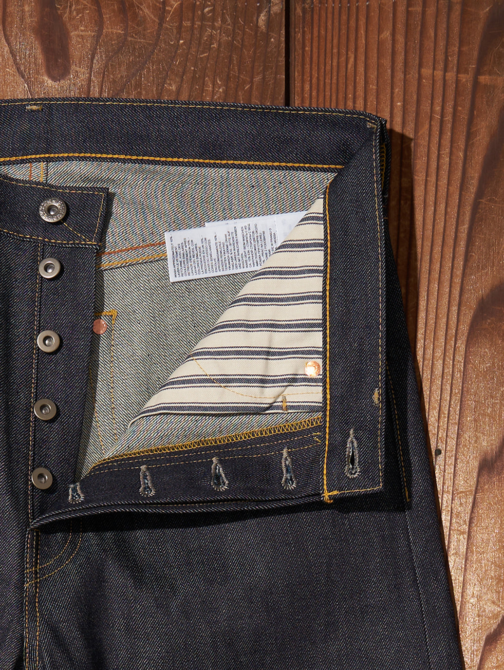 LEVI'S® VINTAGE CLOTHING 1944 501® ORIGINAL ジーンズ ORGANIC リジッド 