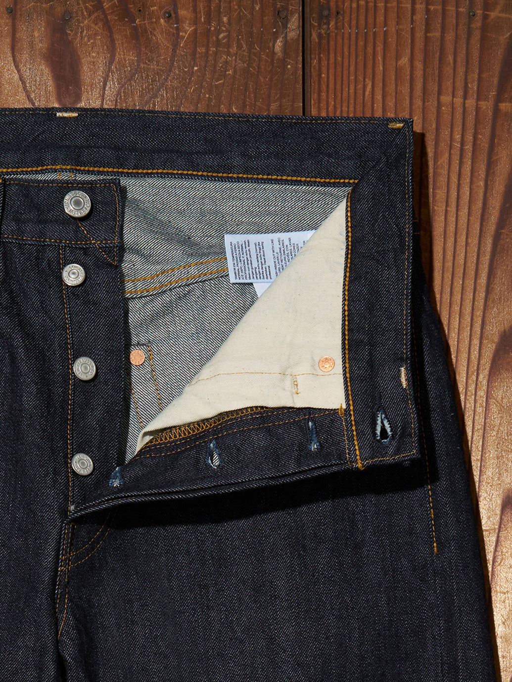 LEVI'S® VINTAGE CLOTHING 1947 501® ORIGINAL ジーンズ ダークインディゴ ORGANIC リンス