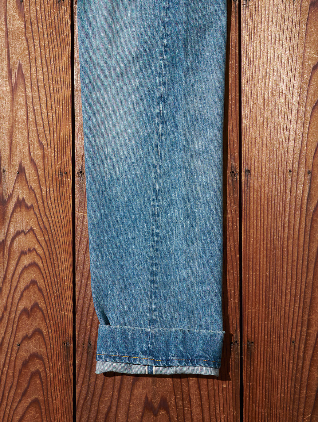 LEVI'S® VINTAGE CLOTHING 1947 501® ORIGINAL ジーンズ  ミディアムインディゴ 