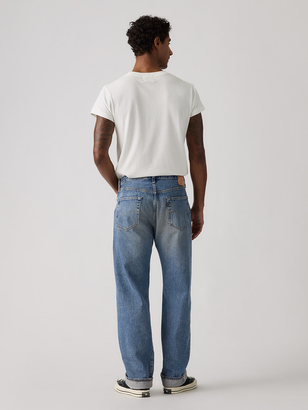 LEVI'S® VINTAGE CLOTHING 1955 501® ORIGINAL ジーンズ ライトインディゴ