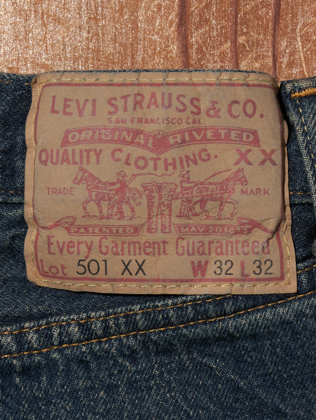 LEVI'S® VINTAGE CLOTHING 1955 501® ジーンズ ミディアムインディゴ