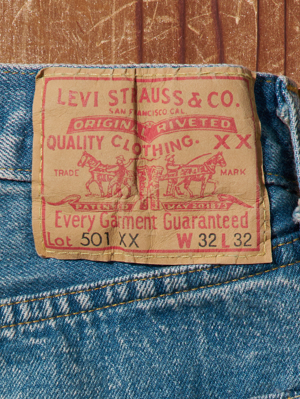 LEVI'S® VINTAGE CLOTHING 1955 501® ORIGINAL ジーンズ ライトインディゴ