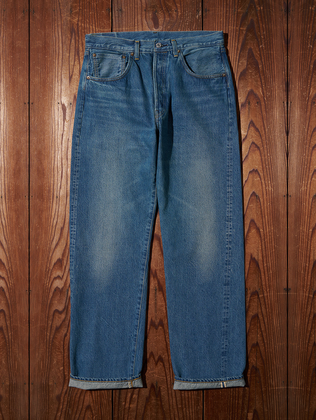 LEVI'S® VINTAGE CLOTHING 1955 501® ORIGINAL ジーンズ ミディアムインディゴ
