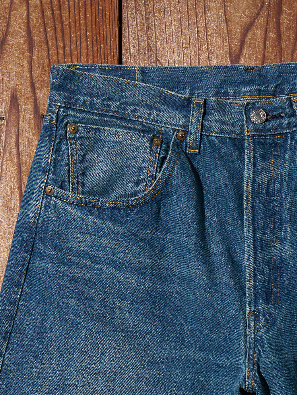 LEVI'S® VINTAGE CLOTHING 1955 501® ORIGINAL ジーンズ ミディアムインディゴ