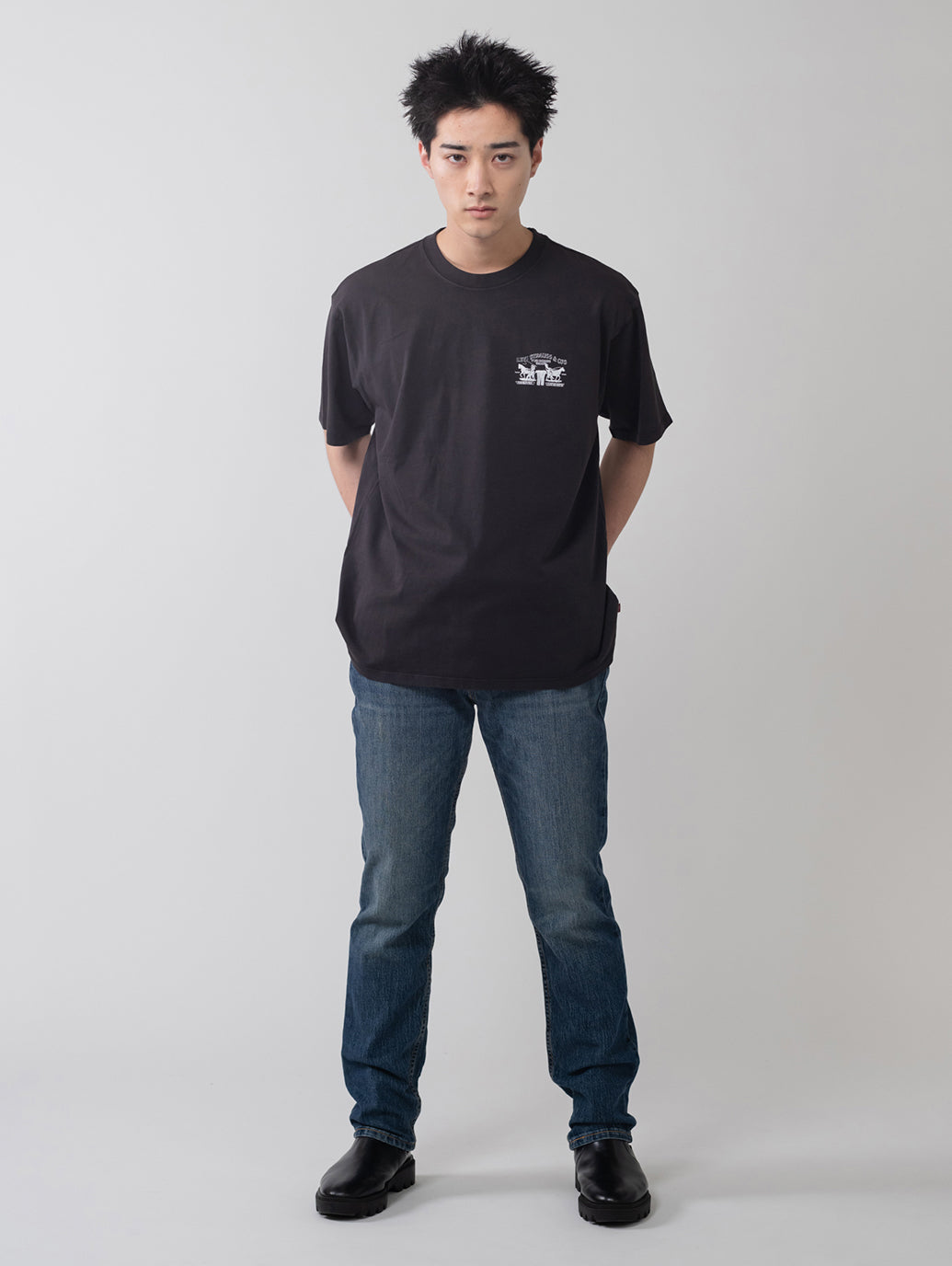 ヴィンテージフィット グラフィック Tシャツ