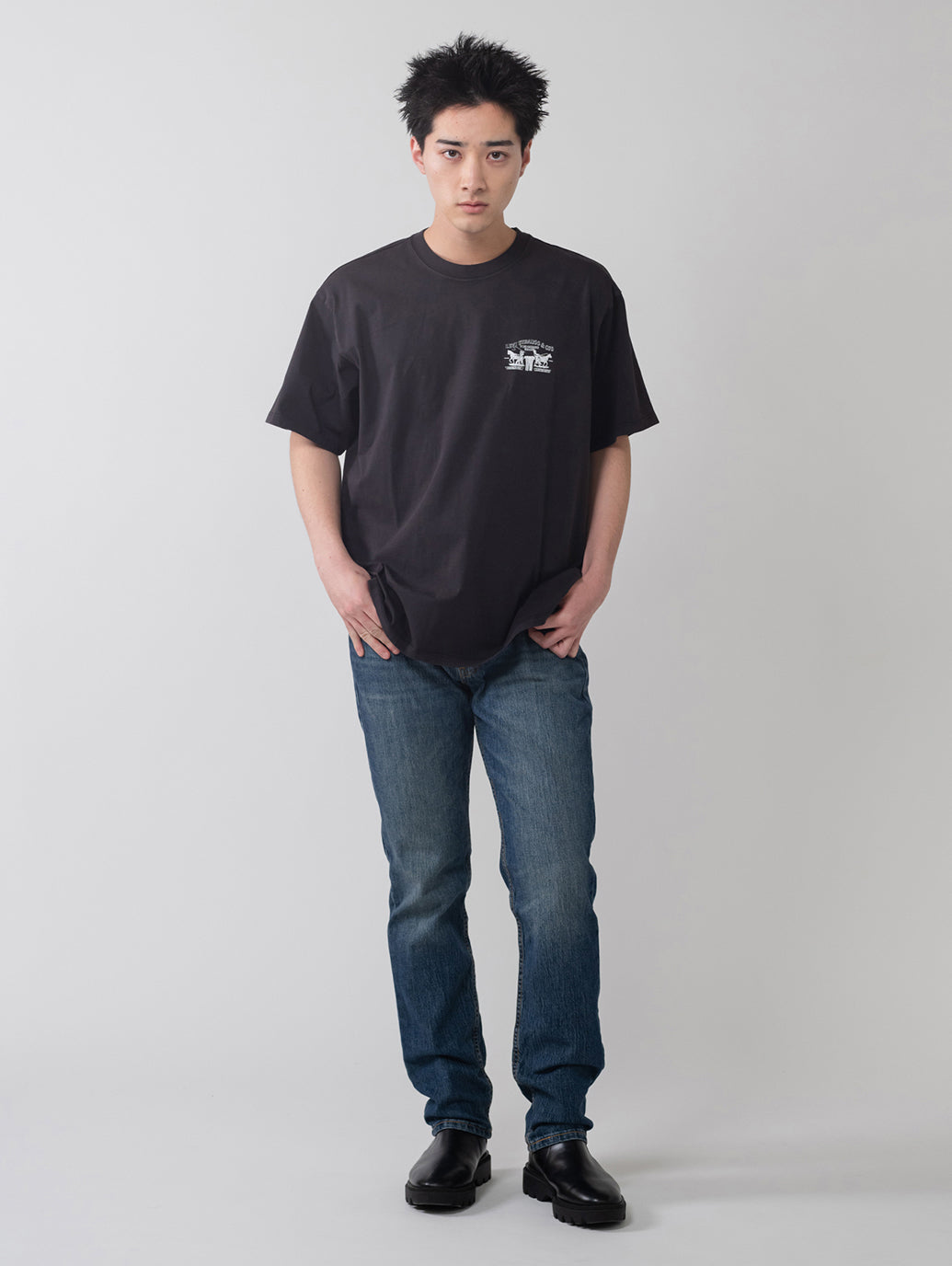 ヴィンテージフィット グラフィック Tシャツ