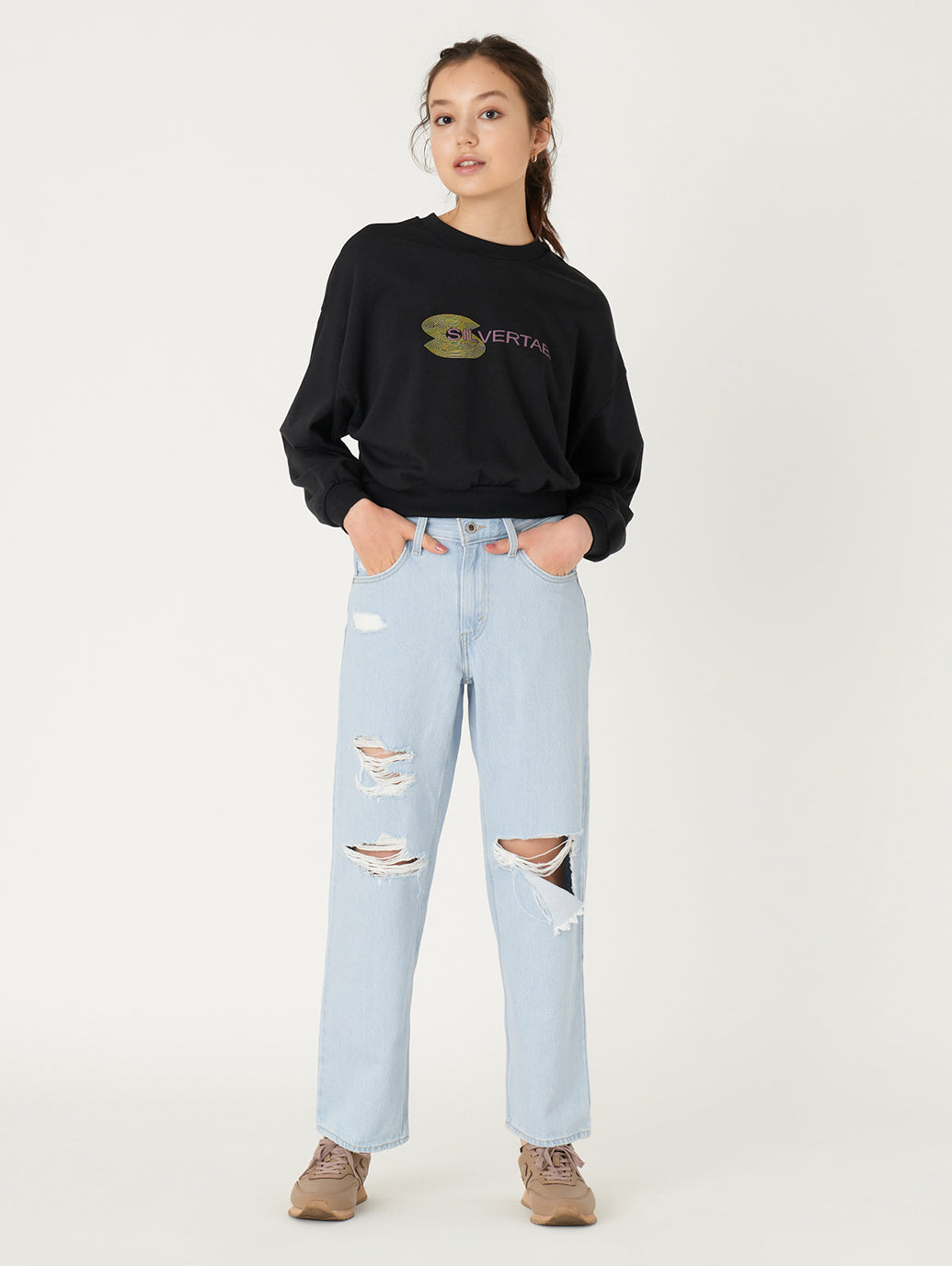 SILVERTAB™ グラフィッククルーネックスウェットシャツ ブラック BIG CAVIAR