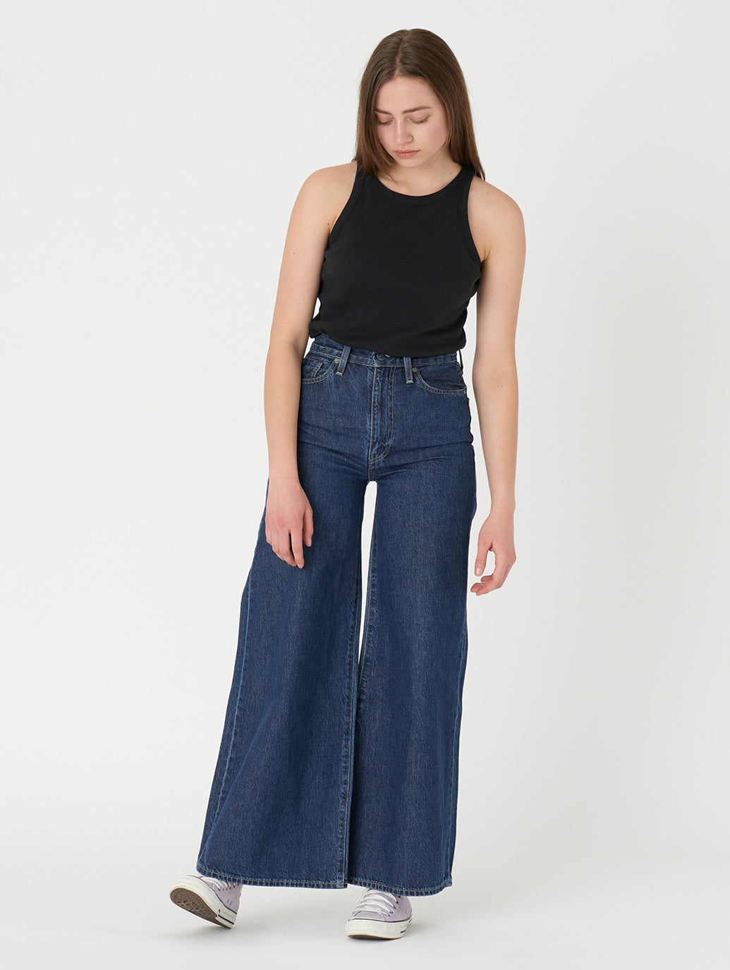 ESSENTIAL レーサー タンクトップ