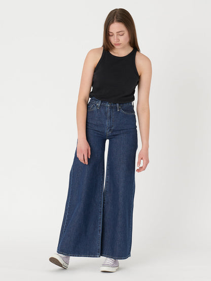 ESSENTIAL レーサー タンクトップ