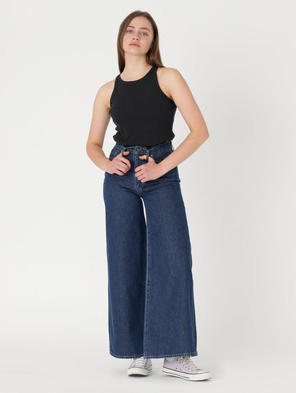 ESSENTIAL レーサー タンクトップ