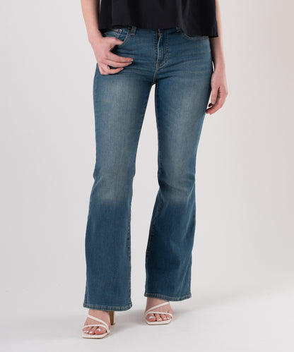 726 ハイライズフレア ジーンズ ミディアムインディゴ