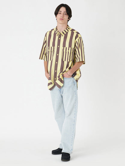 LEVI'S® SKATE 半袖シャツ イエロー BANANA SPLIT BROWN YELLOW