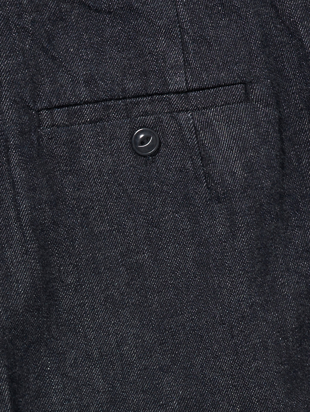 LEVI'S® MADE&CRAFTED® プリーツ ショーツ SKYLINE MOJ ダークインディゴ STONEWASH