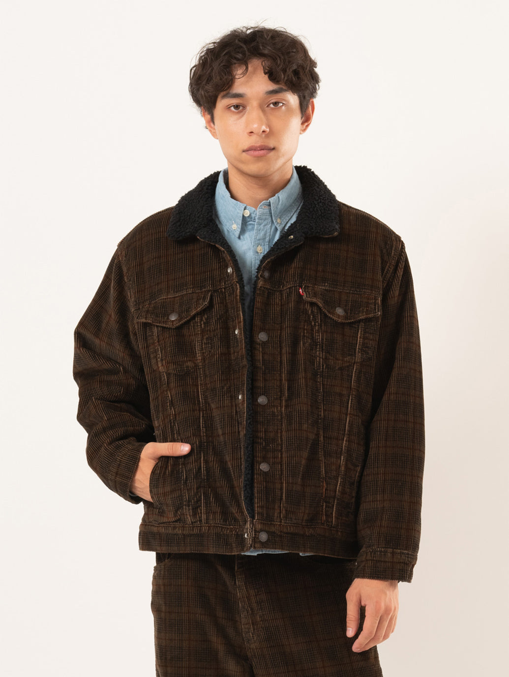 シェルパトラッカージャケット