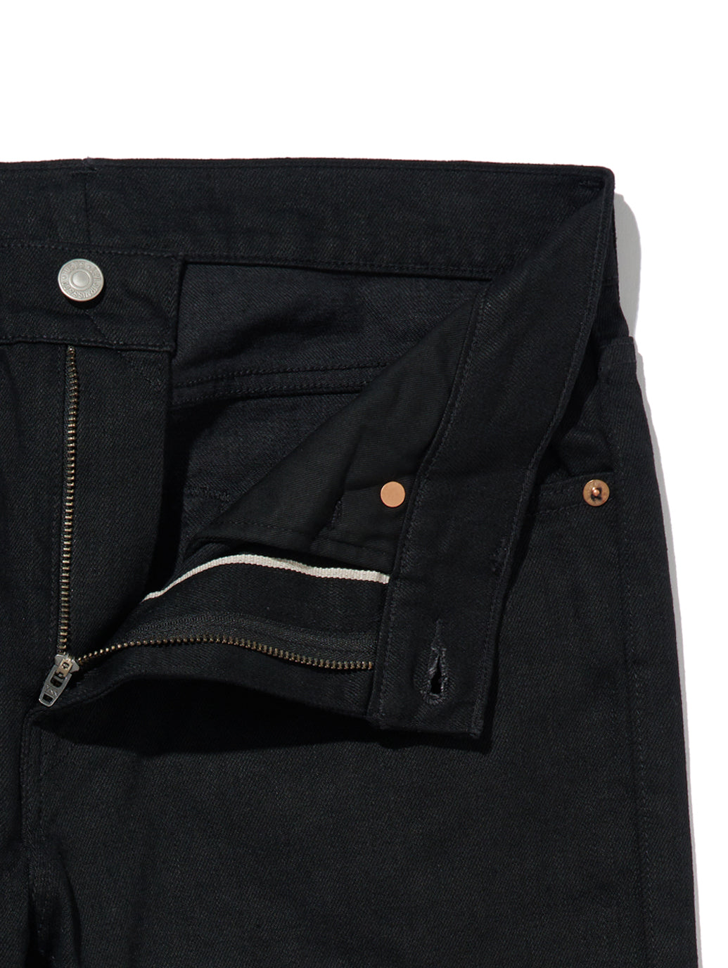 512(TM) スリムテーパードジーンズ ブラック RINSE MADE OF JAPAN