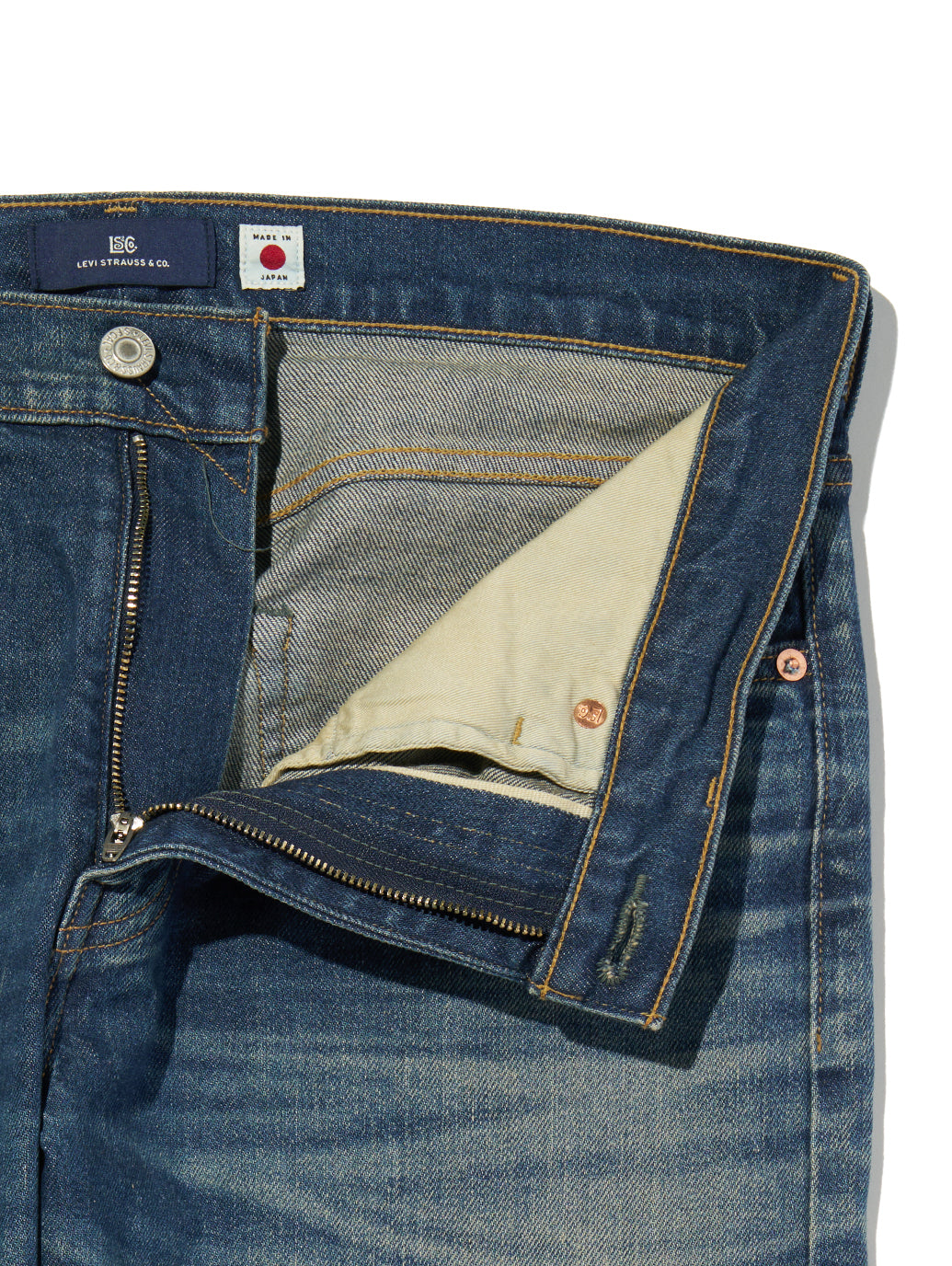 BLUETAB™ 502™ テーパードジーンズ ミディアムインディゴ MADE IN JAPAN