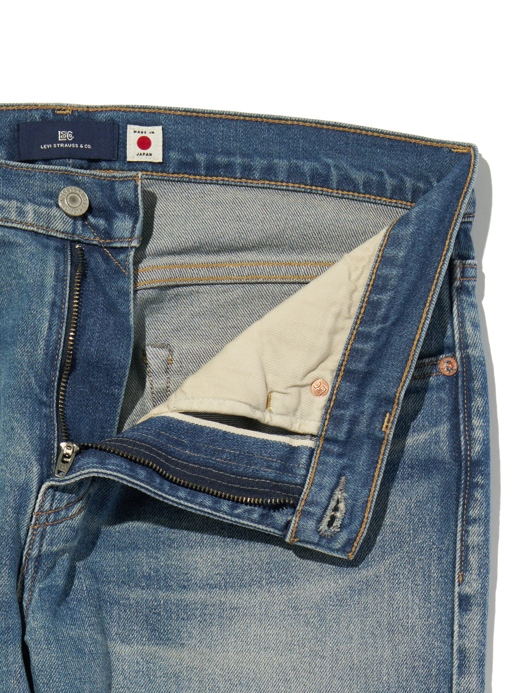 BLUETAB™ 502™ テーパードジーンズ ミディアムインディゴ MADE IN JAPAN