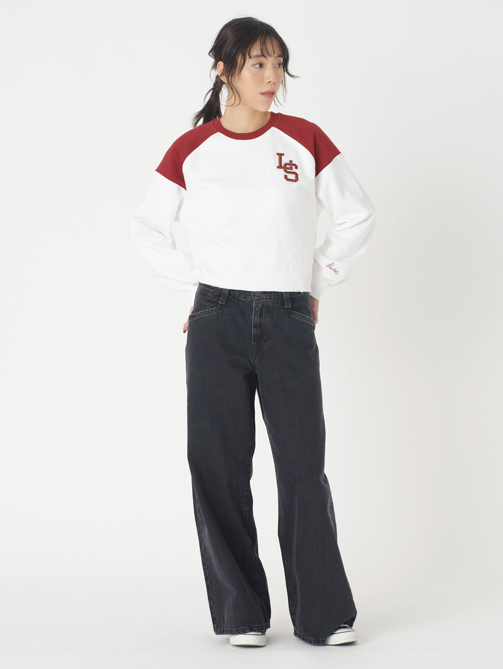 グラフィック クルーネック 長袖カットソー ホワイト MONOGRAM BRIGHT