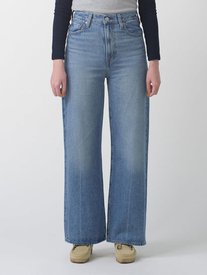 RIBCAGE WIDE LEG ジーンズ ミディアムインディゴ