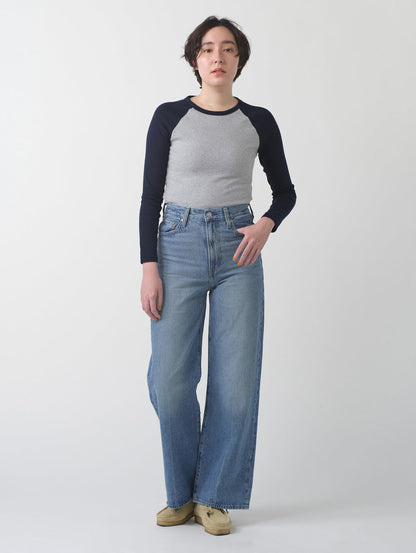 RIBCAGE WIDE LEG ジーンズ ミディアムインディゴ