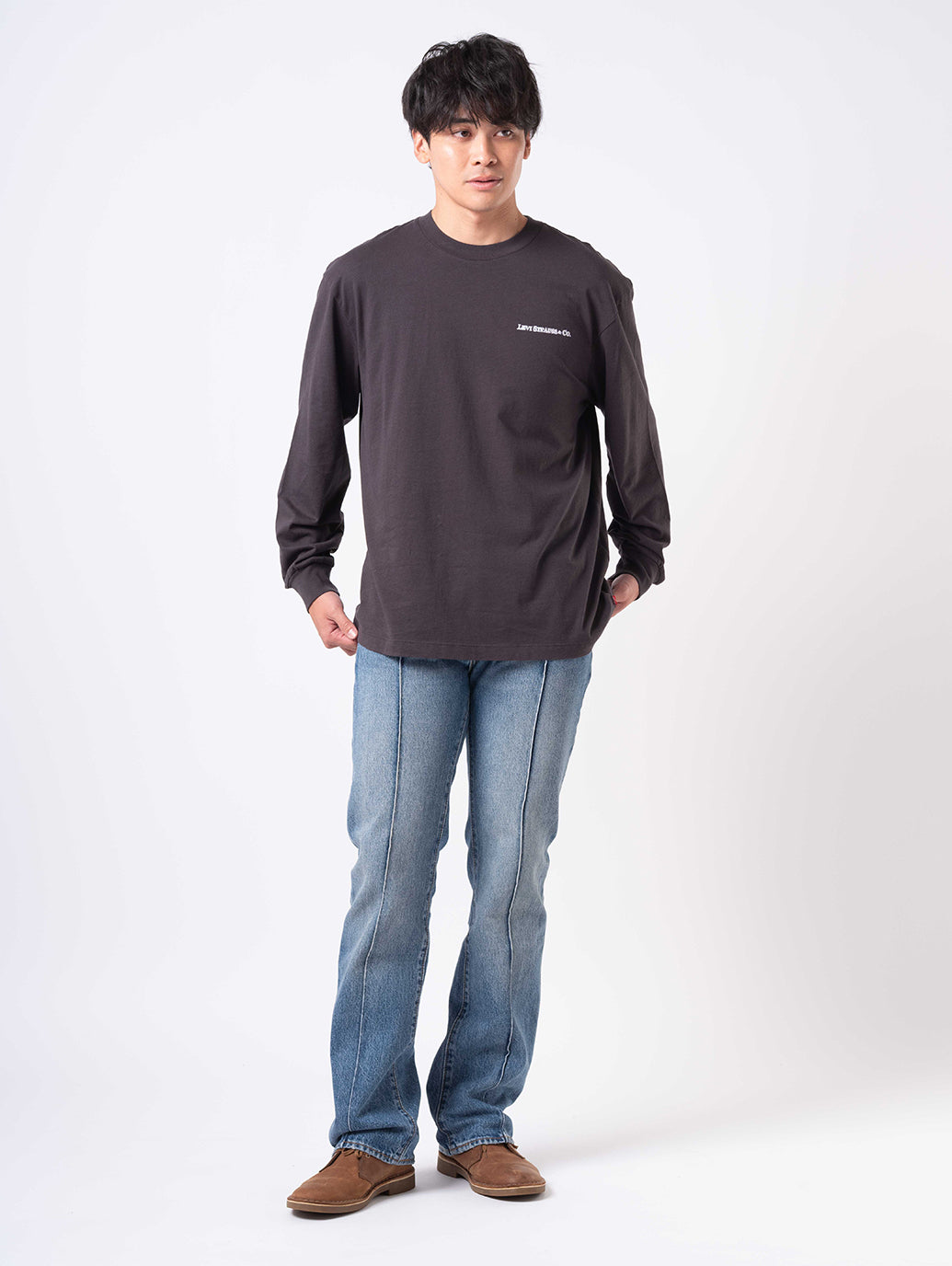 グラフィック ロングスリーブTシャツ