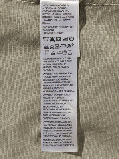 オーセンティック ボタンダウンシャツ