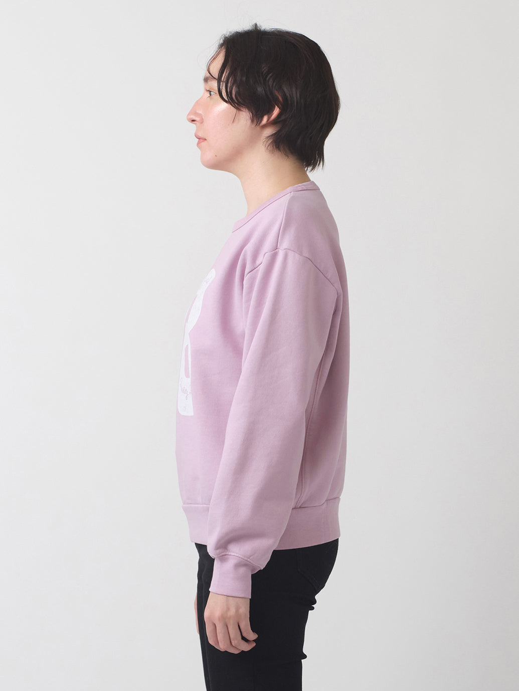 グラフィック クルーネックスウェットシャツ