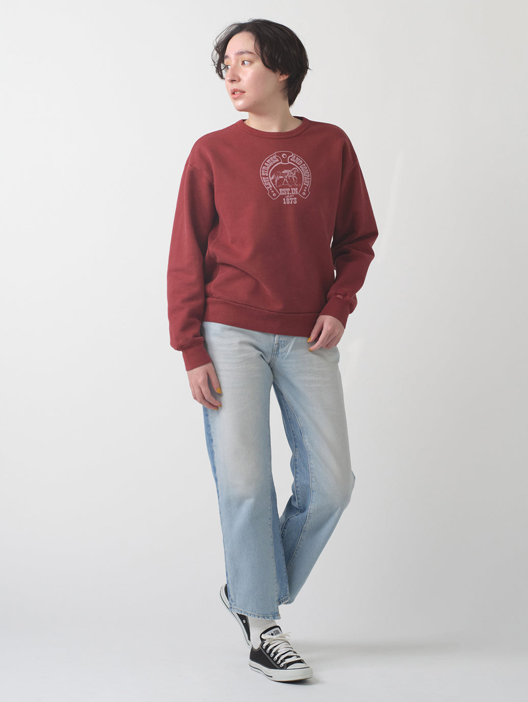グラフィック クルーネックスウェットシャツ
