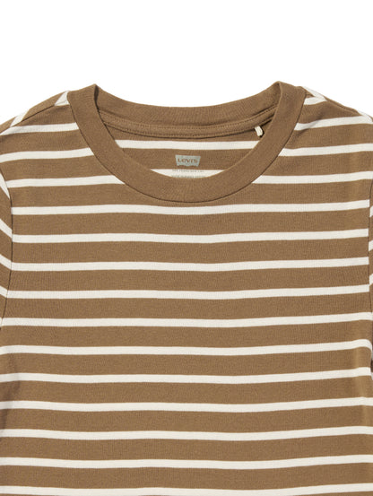 エッセンシャル スポーティ Tシャツ