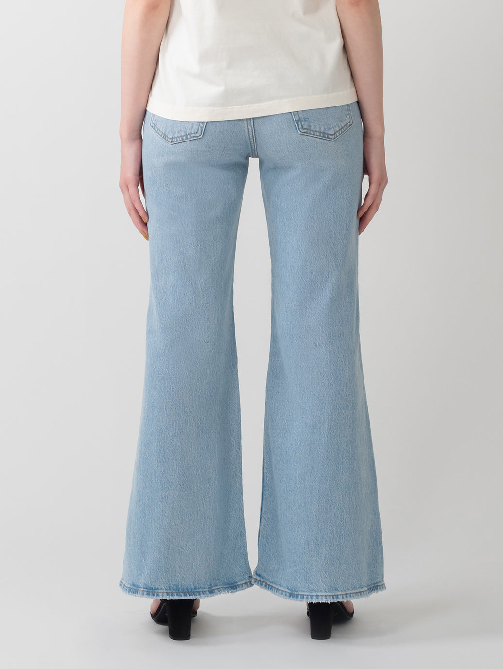 RIBCAGE BELLS ジーンズ ミディアムインディゴ