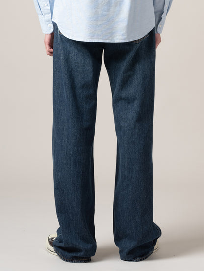 567™ リラックスフレア ジーンズ ダークインディゴ