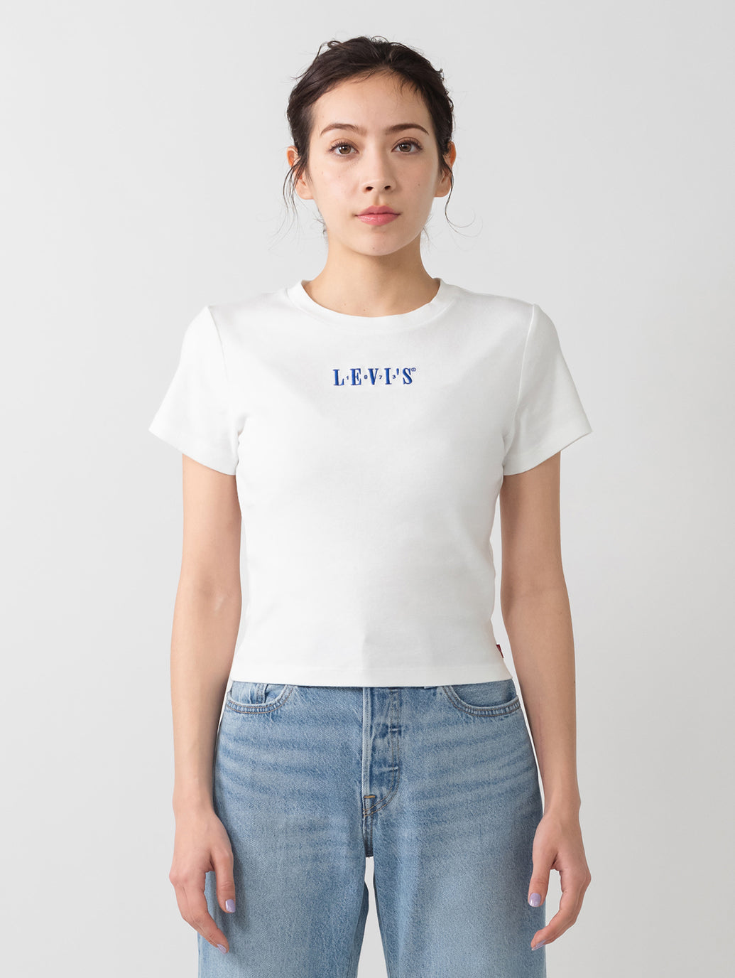 エッセンシャル SPORTY Tシャツ