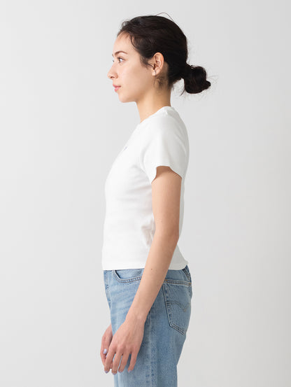 エッセンシャル SPORTY Tシャツ