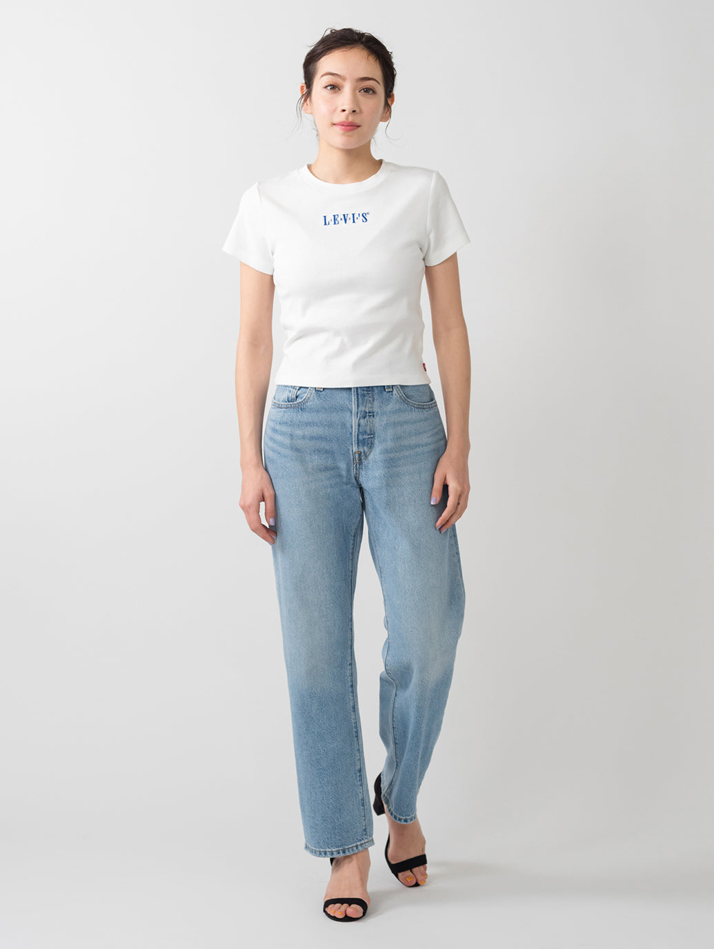 エッセンシャル SPORTY Tシャツ