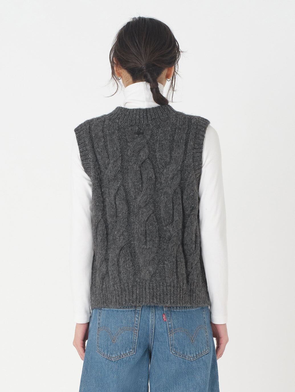 ISABEL ケーブルニットベスト グレー CHARCOAL HEATHER GREY