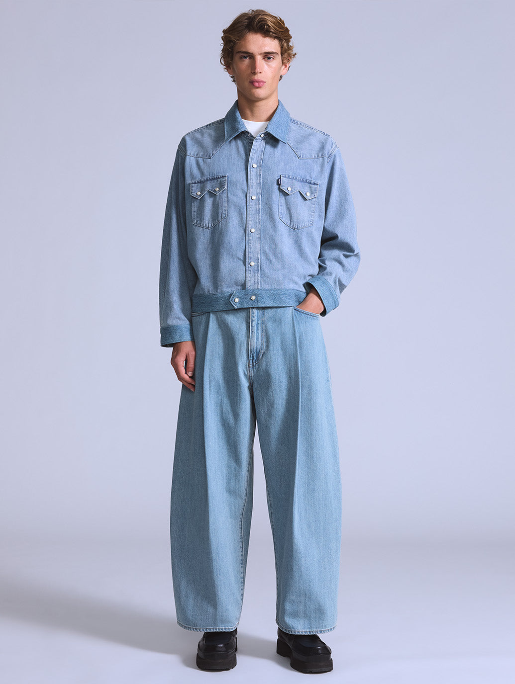 BLUETAB™ ワイドプリーツ CROP ジーンズ ライトインディゴ