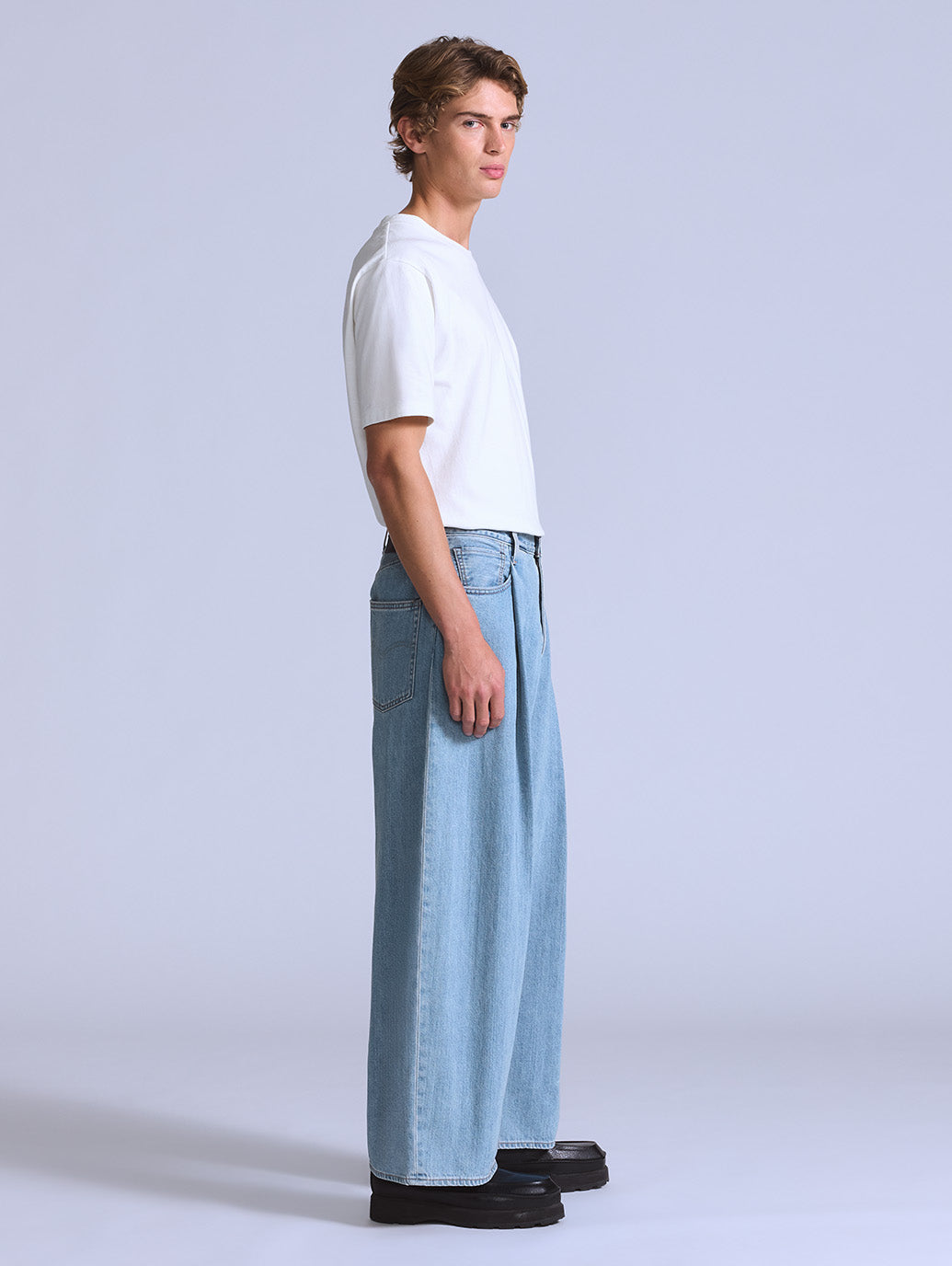 BLUETAB™ ワイドプリーツ CROP ジーンズ ライトインディゴ