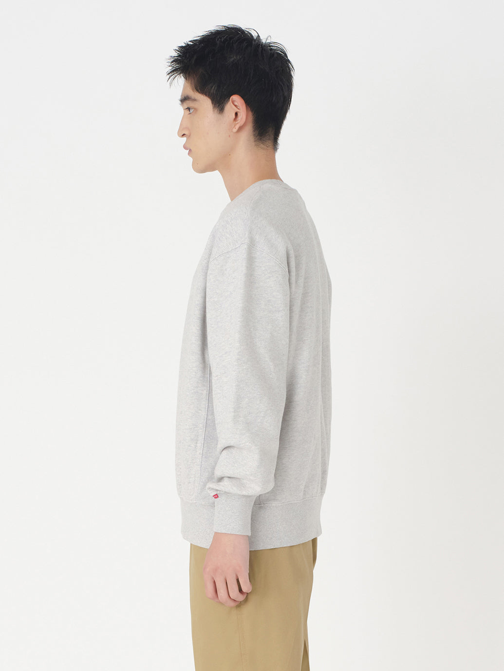 クルーネックスウェットシャツ