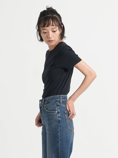 エッセンシャル Tシャツ ブラック ANTHRACITE NIGHT