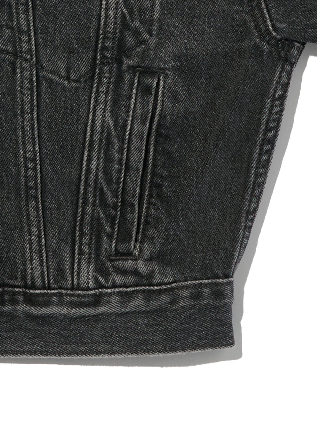 SHRUNKEN 90S トラッカージャケット